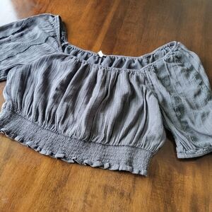 American Eagle Bell Sleeve Crop Top Size XL